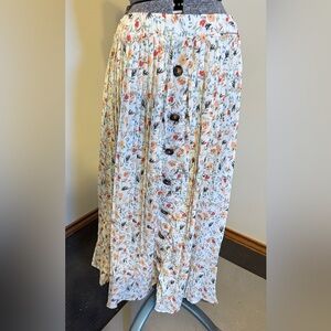 Pleated Floral Maxi Skirt